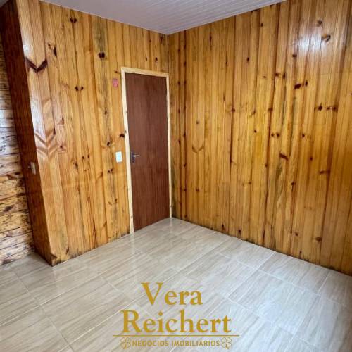 CASA 02 - FUNDOS - ALTO SO BENTO