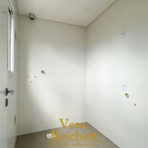 COBERTURA 3 SUTES, 2 VAGAS, PISCINA,  PORTO BELO