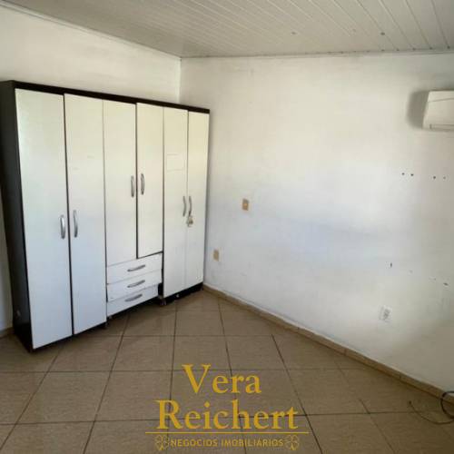 RUA 430 - KITNET SEMIMOBILIADA - SEM CAUO