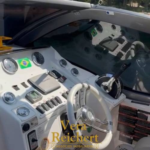 Lancha Focker 305 Black Edition - ano 2013