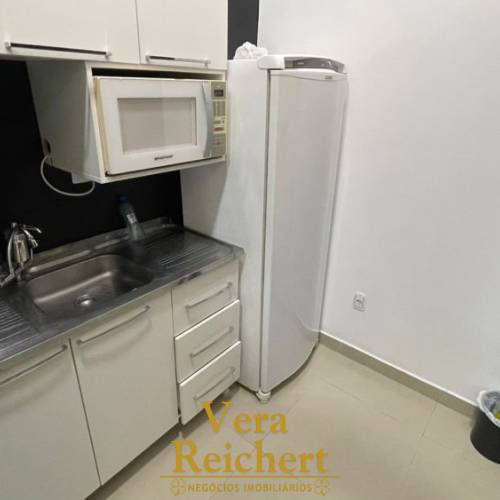 SALA COMERCIAL - RUA 228