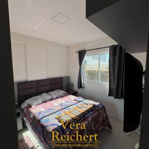 APARTAMENTO 3 SU�TES - MEIA PRAIA