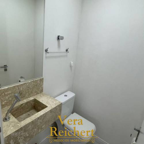 APARTAMENTO 3 SU�TES - MEIA PRAIA