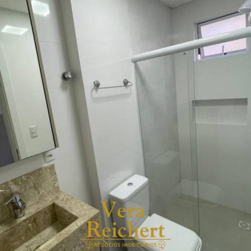 APARTAMENTO 3 SU�TES - MEIA PRAIA