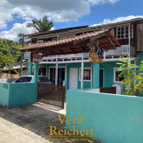 TERRENO COM 7 KITNETS � VENDA - SERT�O DO TROMBUDO