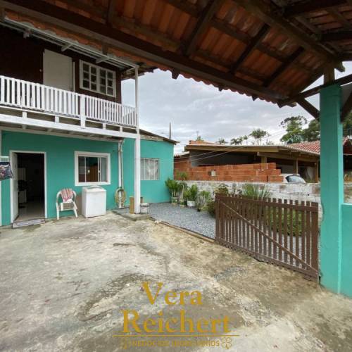 TERRENO COM 7 KITNETS � VENDA - SERT�O DO TROMBUDO