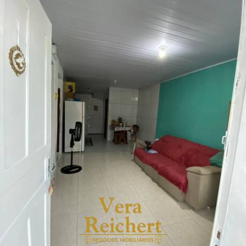 TERRENO COM 7 KITNETS � VENDA - SERT�O DO TROMBUDO