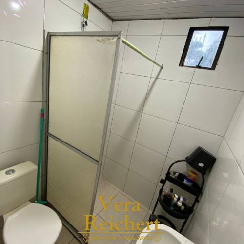 TERRENO COM 7 KITNETS � VENDA - SERT�O DO TROMBUDO