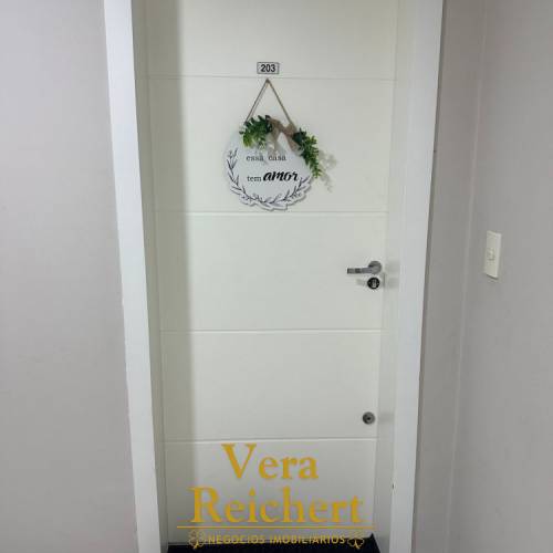 RESID�NCIAL  430 EDUARDO SCHEWINSK  APTO 203 