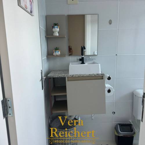 RESID�NCIAL  430 EDUARDO SCHEWINSK  APTO 203 