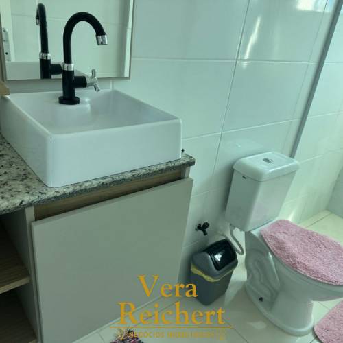 RESID�NCIAL  430 EDUARDO SCHEWINSK  APTO 203 