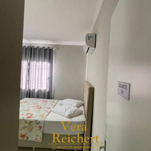 SU�TE SEMIMOBILIADA - LOCA��O DE INVERNO