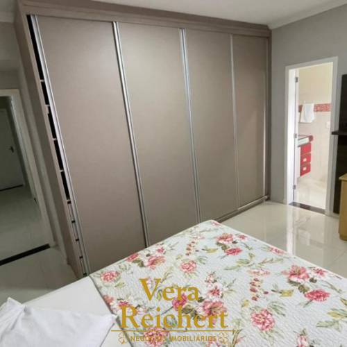 SU�TE SEMIMOBILIADA - LOCA��O DE INVERNO