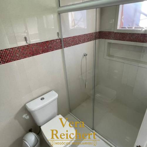 SU�TE SEMIMOBILIADA - LOCA��O DE INVERNO