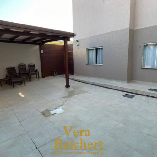 SU�TE SEMIMOBILIADA - LOCA��O DE INVERNO