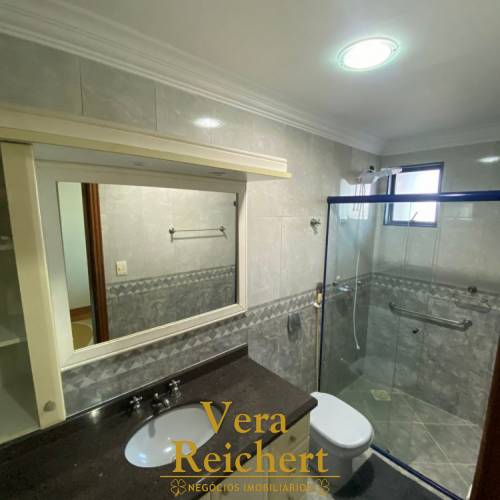 ED.RESIDENCIAL CENTER LORENZ QUADRA MAR