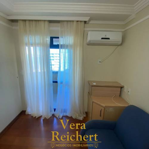 ED.RESIDENCIAL CENTER LORENZ QUADRA MAR