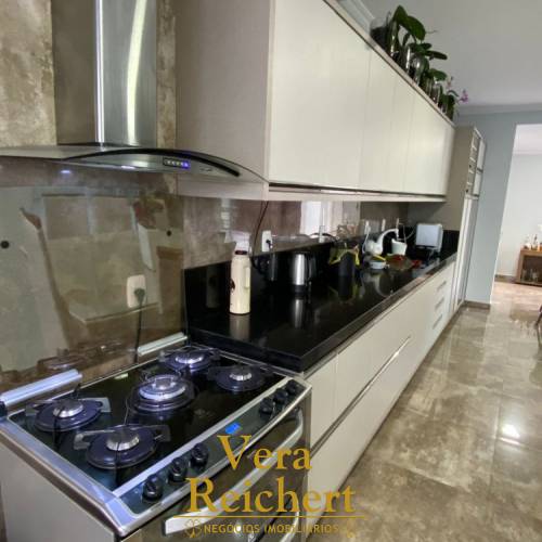 QUARTO SEMIMOBILIADA - LOCA��O DE INVERNO