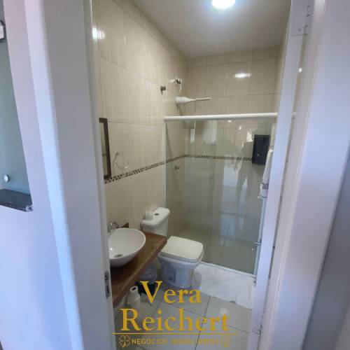 QUARTO SEMIMOBILIADA - LOCA��O DE INVERNO