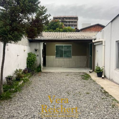 CASA DE 2 QUARTOS NO MORRETES
