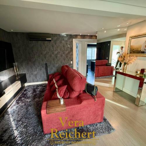 APTO 1 SU�TE + 1 QUARTO - MOBILIADO - B. CAMBORI�
