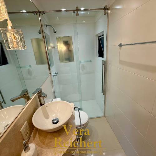 APTO 1 SU�TE + 1 QUARTO - MOBILIADO - B. CAMBORI�