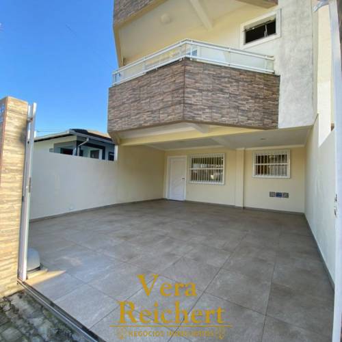 COMERCIAL / RESIDENCIAL - CASA 3 QUARTOS