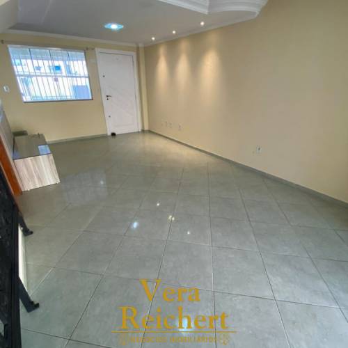 COMERCIAL / RESIDENCIAL - CASA 3 QUARTOS