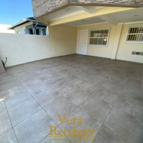 COMERCIAL / RESIDENCIAL - CASA 3 QUARTOS