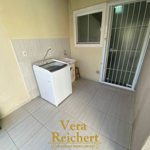 COMERCIAL / RESIDENCIAL - CASA 3 QUARTOS