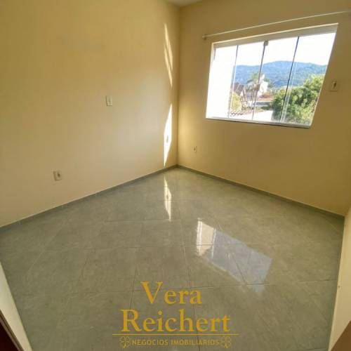 COMERCIAL / RESIDENCIAL - CASA 3 QUARTOS