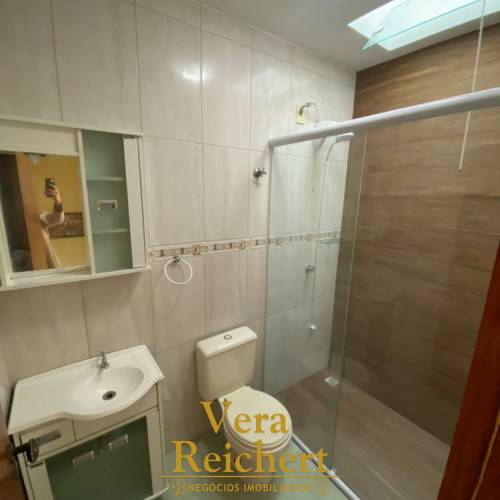 COMERCIAL / RESIDENCIAL - CASA 3 QUARTOS
