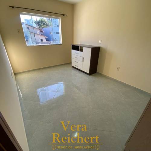 COMERCIAL / RESIDENCIAL - CASA 3 QUARTOS