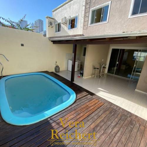 COMERCIAL / RESIDENCIAL - CASA 3 QUARTOS