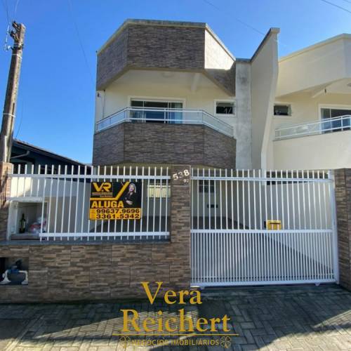 COMERCIAL / RESIDENCIAL - CASA 3 QUARTOS