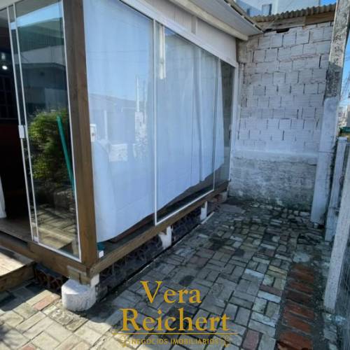 CASA 2 QUARTOS - RUA 432 - Bairro Morretes