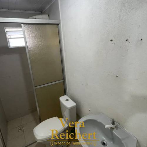 CASA 2 QUARTOS - RUA 432 - Bairro Morretes