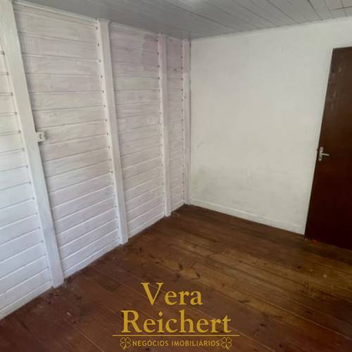 CASA 2 QUARTOS - RUA 432 - Bairro Morretes
