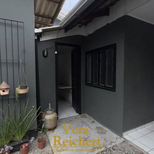 CASA + 2 KITNETS | 3 UNIDADES | EXCELENTE OPORTUNI