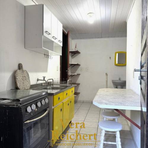 CASA + 2 KITNETS | 3 UNIDADES | EXCELENTE OPORTUNI