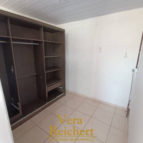 408 LOCA��O ANUAL APARTAMENTO DOIS QUARTOS MORRETE