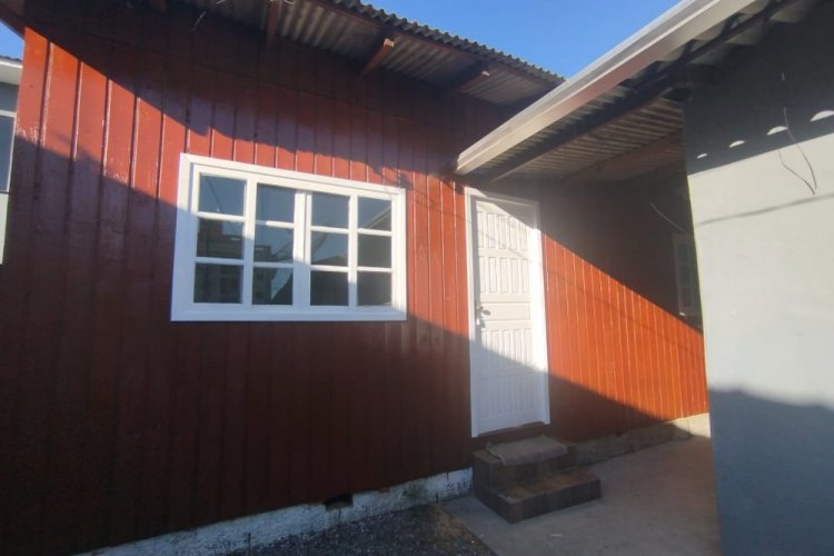 CASA DE MADEIRA 3 QUARTOS NO MORRETES