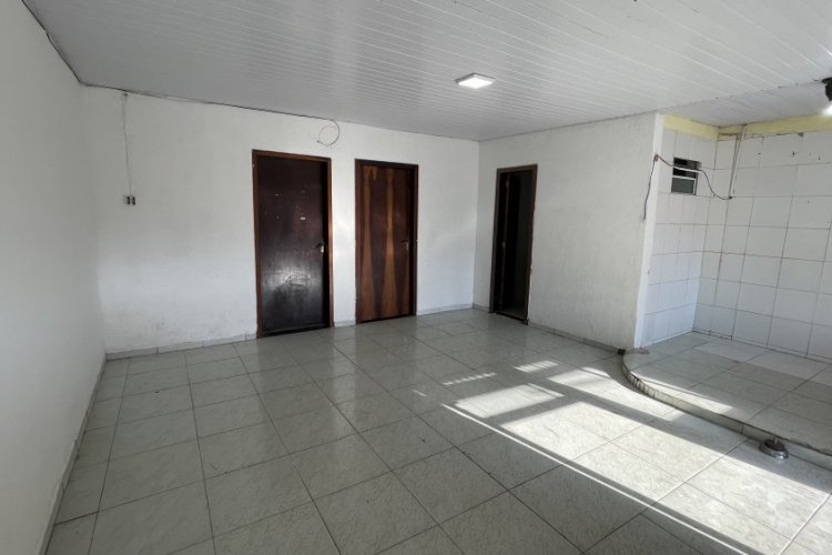 DISP 15/06 - CASA DE 2 QUARTOS - SEM CAU��O