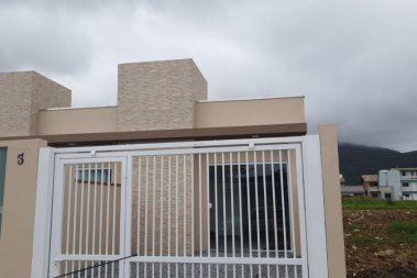 CASA GEMINADA NO MORRETES RUA 426