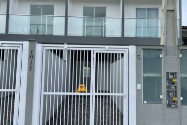 SOBRADO GEMINADO NO MORRETES