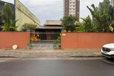 CASA COMERCIAL OU RESIDENCIAL