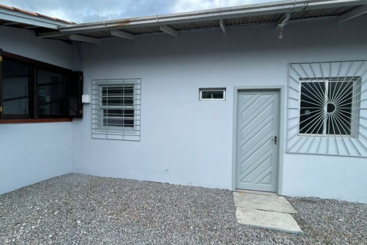 KITNET SEMIMOBILIADA - ANUAL - PORTO BELO