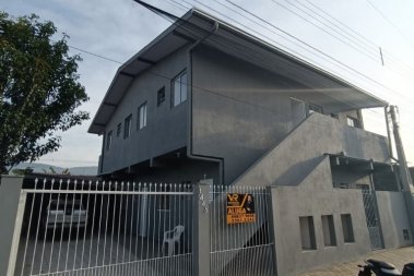 CASA DE 3 QUARTOS NO MORRETES