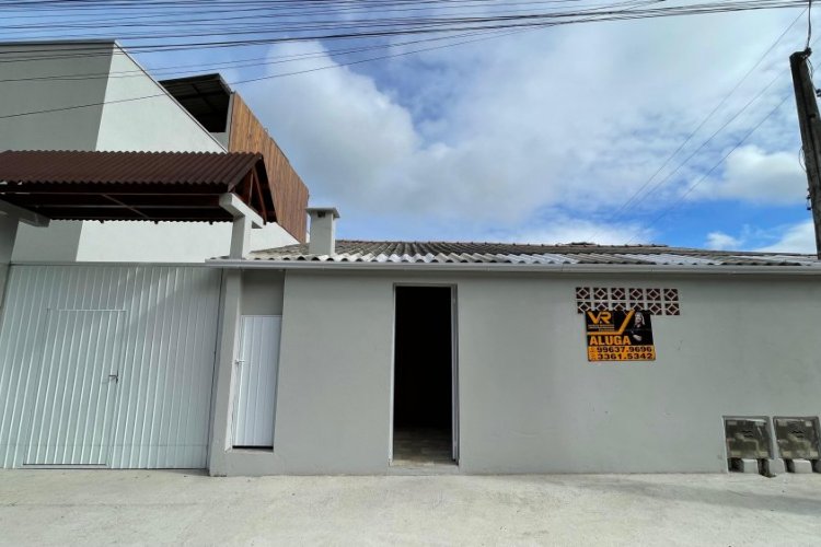 CASA 01 - TRREO - ALTO SO BENTO