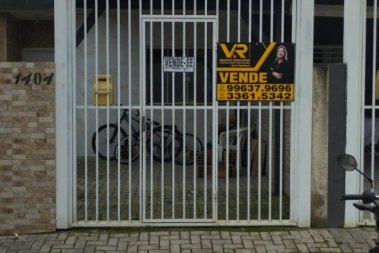 CASA GEMINADA A VENDA NA RUA 416